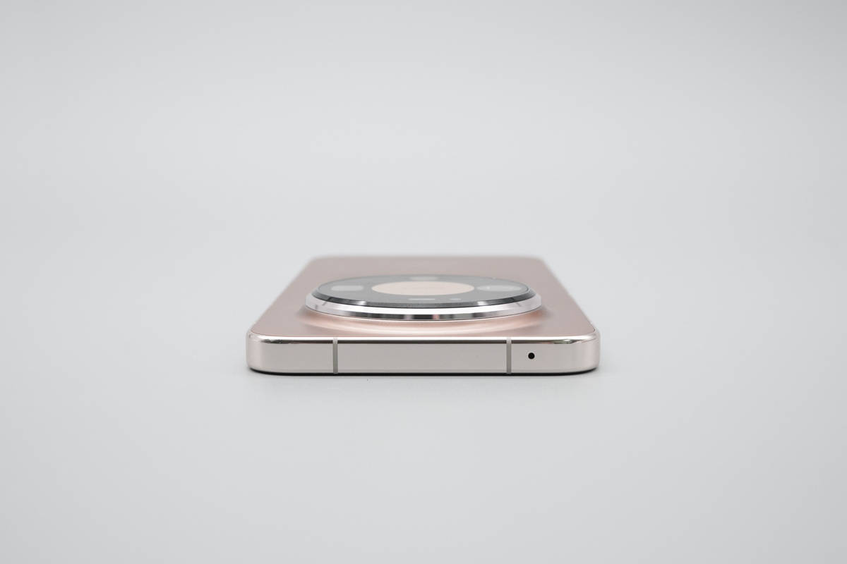 0mAh电池华为 Mate80 Pro充电评测pg电子中国30分钟即可充至80%！搭载575(图46)